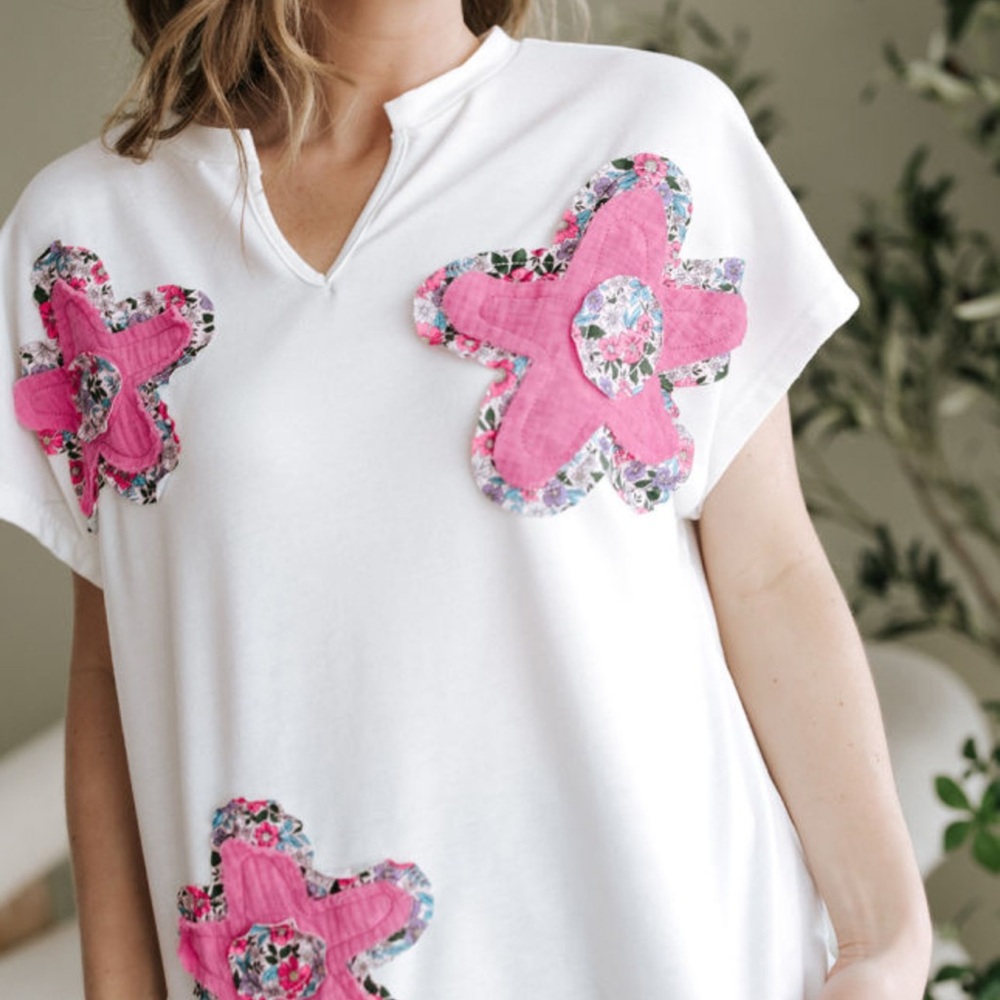 Women’s White Short Sleeve Tee with Pink Floral Appliqué